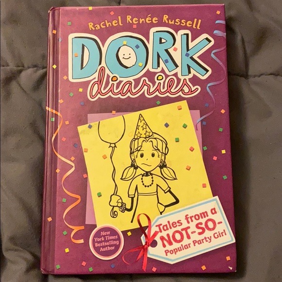 2 Dork diaries & 4 Diary of a wimpy kid books - Picture 4 of 6